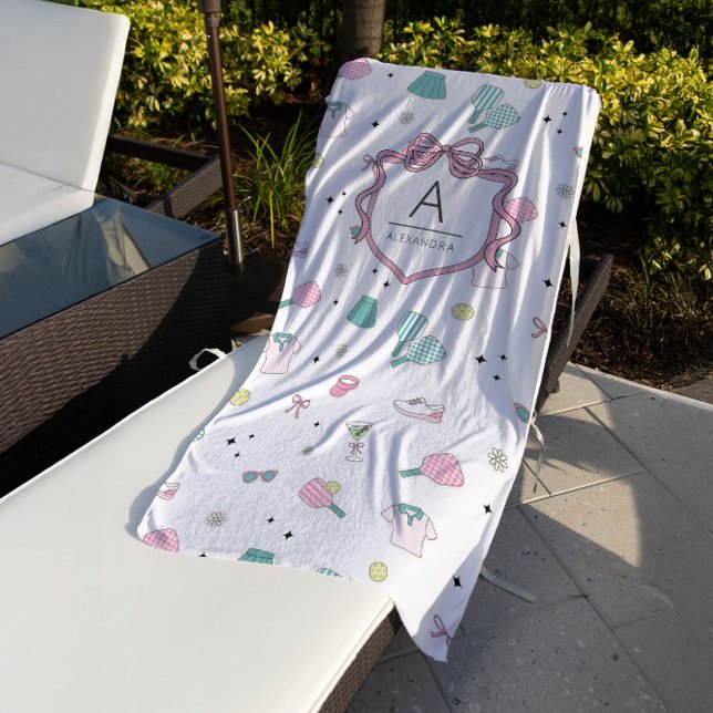 Serviette De Plage Preppy Pink Monogram Pickleball Gift for Her (Créateur téléchargé)