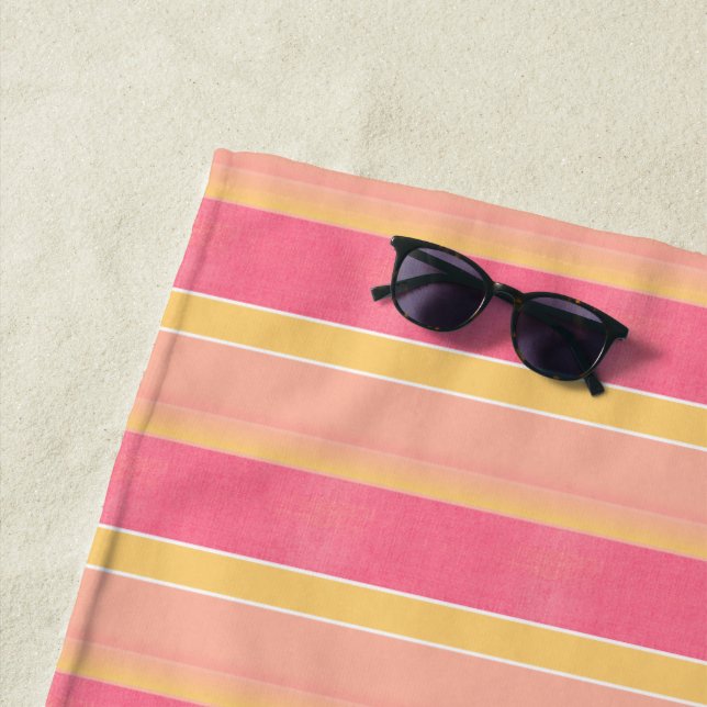 Serviette De Plage Rayure rose et or (En situation)