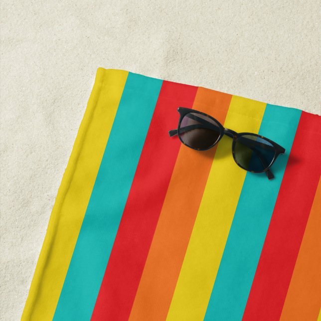 Serviette De Plage Rétro frais barre les années 70 le rouge (En situation)