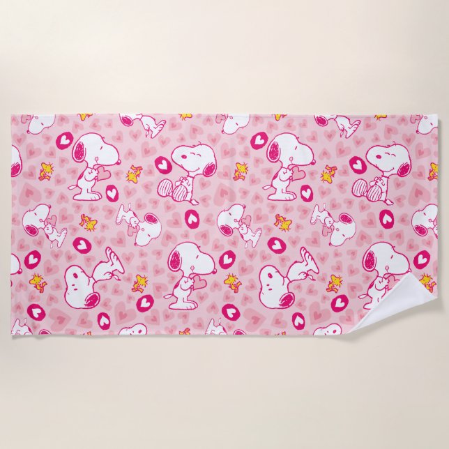 Serviette De Plage Snoopy & Woodstock Motif Coeurs roses (Devant)