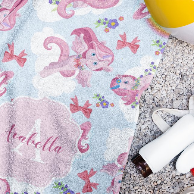 Serviette De Plage Unicorn Magical Rose Girl Rainbow Monogramme (Magical Pink Girly Unicorn Rainbow Monogram Beach Towel)