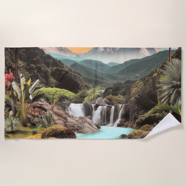 Serviette De Plage Vallée Tropicale Surréelle Avec Cascades (Devant)