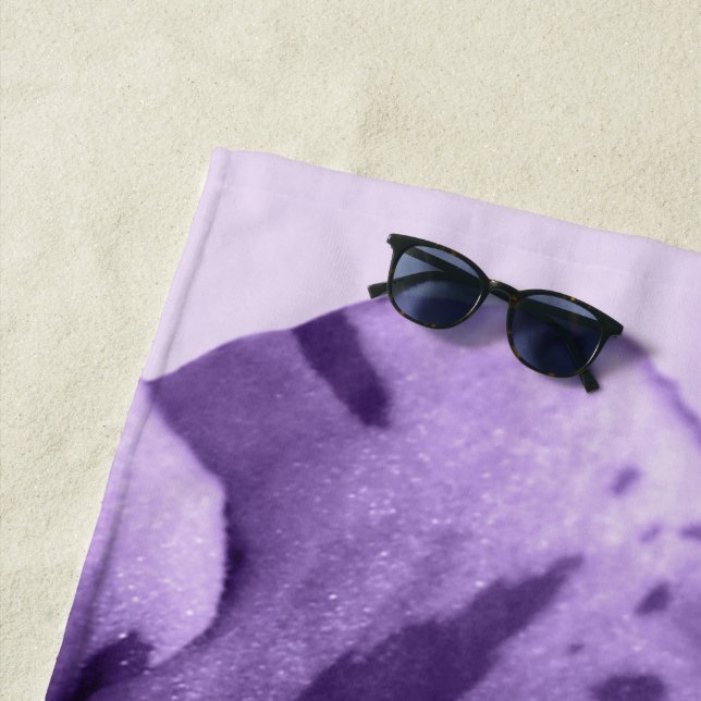 Serviette De Plage Violettes monochromes (En situation)