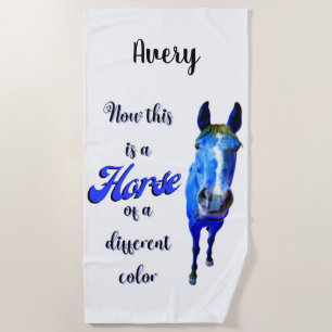 Serviette De Plage Voici un cheval d'une couleur différente en bleu