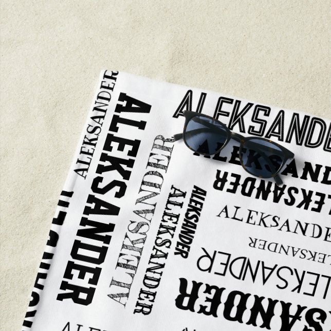 Serviette De Plage Votre (Long) nom est partout (En situation)