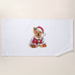 Serviette De Plage Xmas Lighting Santa Yorkshire Terrier Dog Christma<br><div class="desc">Jour de Noël Éclairage Père Noël Yorkshire Terrier Chien Noël</div>