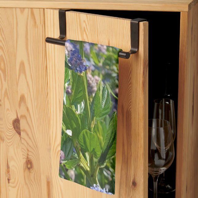 Serviette de thé avec image de jardin de Lilas de  (Pliage en tiers)