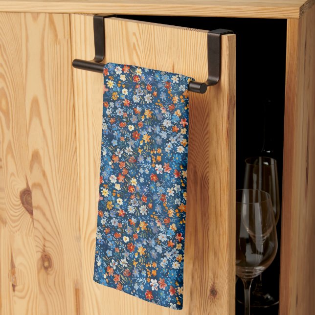 Serviette de thé de la marine Fleur sauvage Rouge  (Pliage en tiers)
