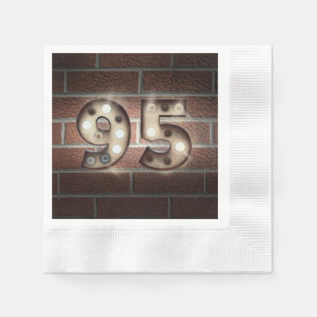 Serviette En Papier 95e anniversaire marque marquee sur mur en brique (Devant)