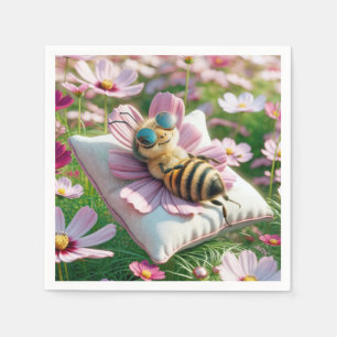 Serviette En Papier Abeille à miel se reposant sur un oreiller