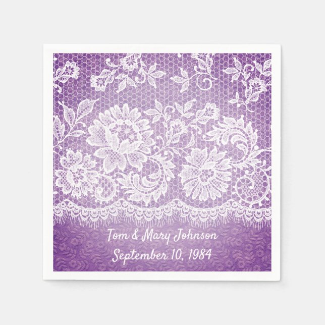 Serviette En Papier Anniversaire De Dentelle Blanche Sur Violet (Devant)