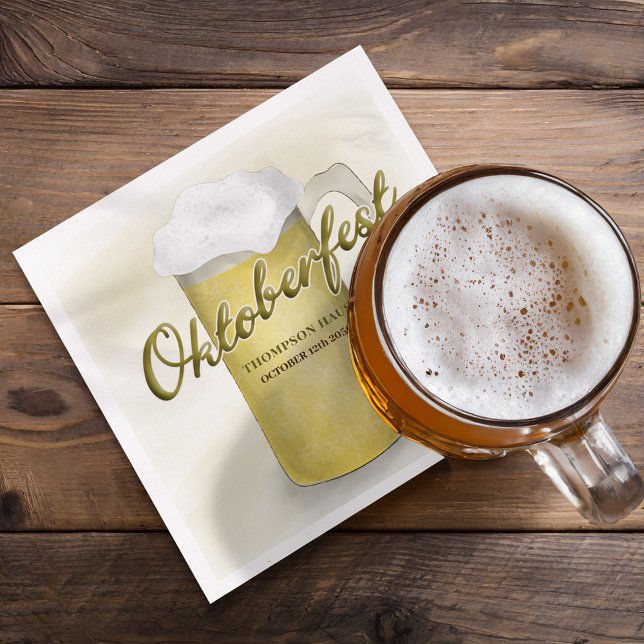 Serviette En Papier Aquarelle Rustique Gold Oktoberfest Bière simple (Custom napkin with beer glass and Oktoberfest typography.)