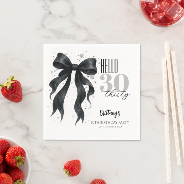 Serviette En Papier Arc noir Moderne 30e Anniversaire  (En situation)