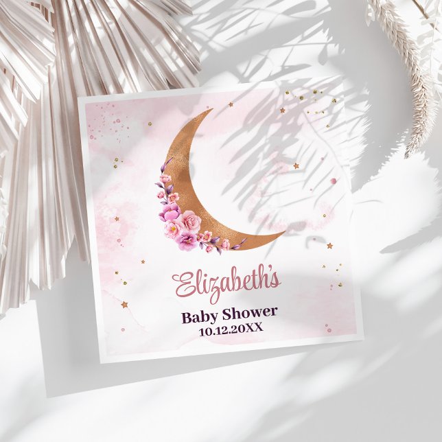 Serviette En Papier Baby shower de la lune d'or (Golden Floral Moon Baby Shower Napkins on a sunny white table.)