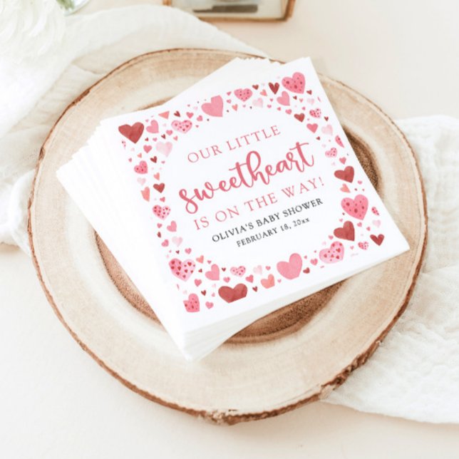 Serviette En Papier Baby shower de la Saint Valentin Pink Little Sweet (Watercolor Cute Pink and Red Hearts A Little Sweetheart Valentine's Day Baby Shower Napkins)
