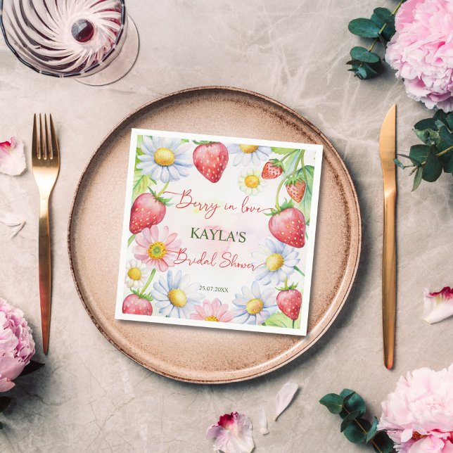 Serviette En Papier Baie amoureuse enterrement de vie de jeune fille f (Berry in love summer garden daisies strawberry bridal shower printed napkins personalized tableware)