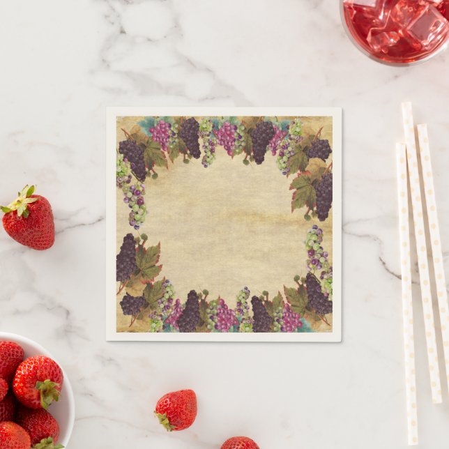 Serviette En Papier Belles assiettes en papier rustiques avec vignes d (En situation)