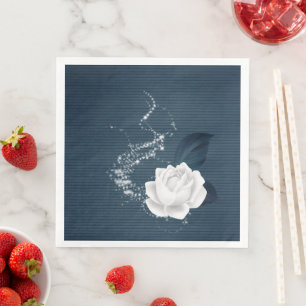 Serviette En Papier Belles fleurs blanches et feuilles bleu marine