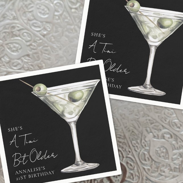 Serviette En Papier Black Tini Bit Older Martini Anniversaire (Tini Bit Older Martini Birthday Napkins)