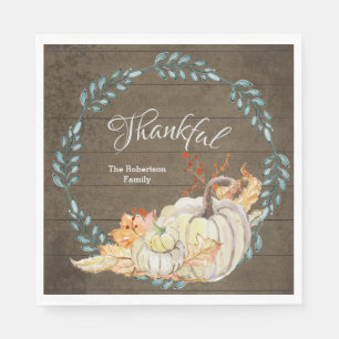 Serviette En Papier Bois rustique avec feuilles d'automne dans l'Citro