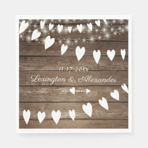 Serviette En Papier Bois rustique et chaîne de lumière Mariage