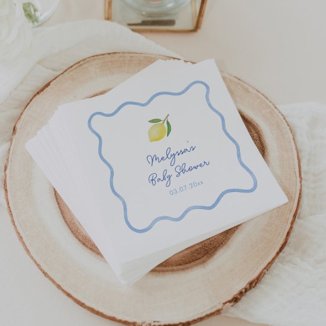 Serviette En Papier Bordure ondulée bleu clair pour Baby Shower aux ci (Squiggle border Mediterranean boy baby shower napkin design with watercolor lemon)
