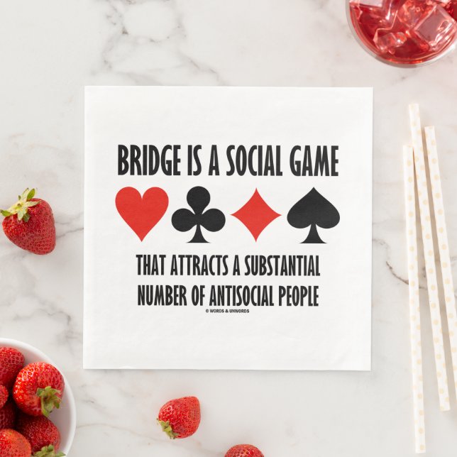 Serviette En Papier Bridge Est Un Jeu Social Attire Les Personnes Anti (En situation)