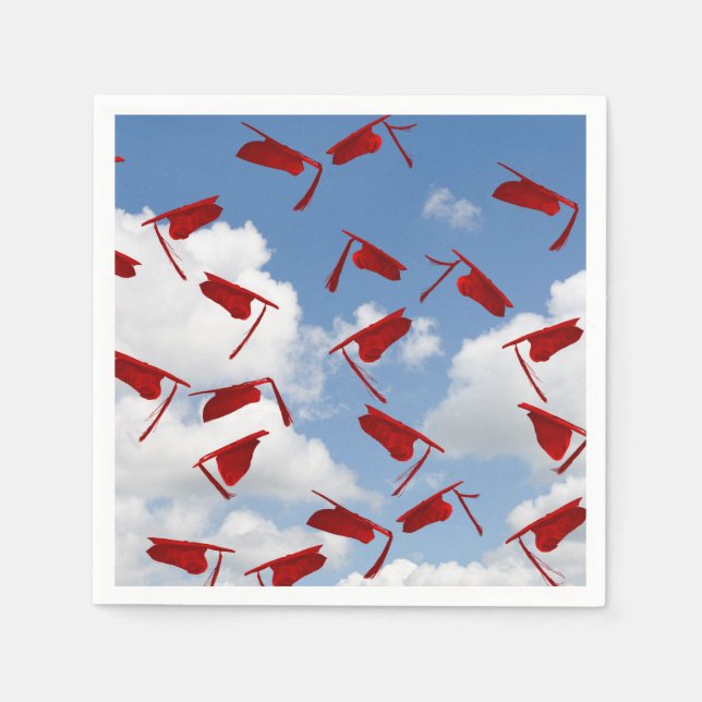 Serviette En Papier Casquettes rouges de graduation dans le ciel (Devant)