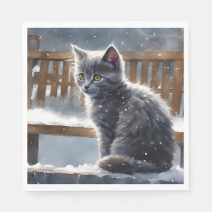 Serviette En Papier Chat gris mou sur un banc dans la neige