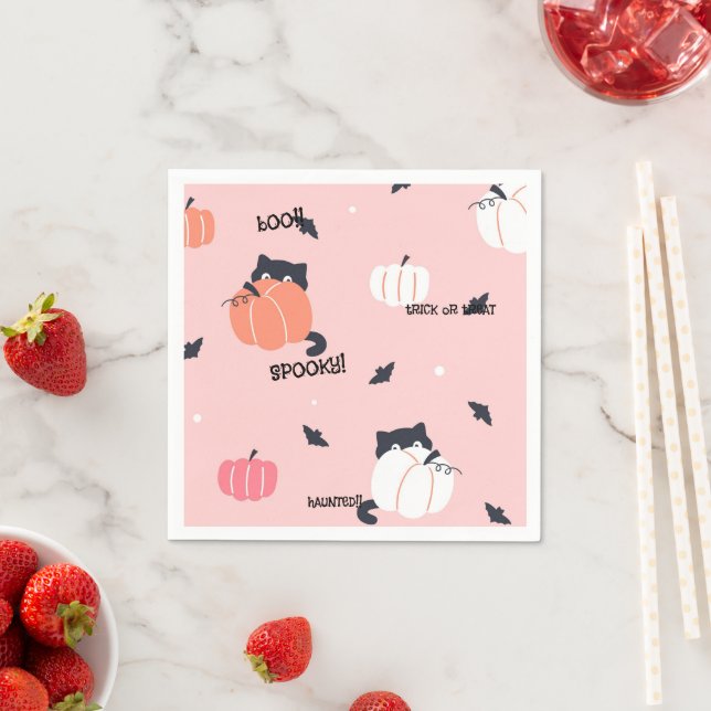 SERVIETTE EN PAPIER CHATS D'HALLOWEEN ROSES CITROUILLES (En situation)