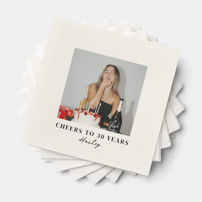 Serviette En Papier Cheers to 30 Years Custom Photo Birthday (Créateur téléchargé)