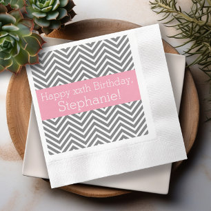 Serviette En Papier Chevrons gris et rose - Personnalisé imprimé Anniv