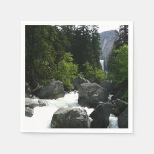 Serviette En Papier Chutes vernales à la distance à Yosemite