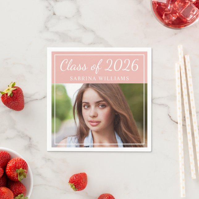 Serviette En Papier Classe de 2025 Blush Pink Graduation Party Photo (En situation)