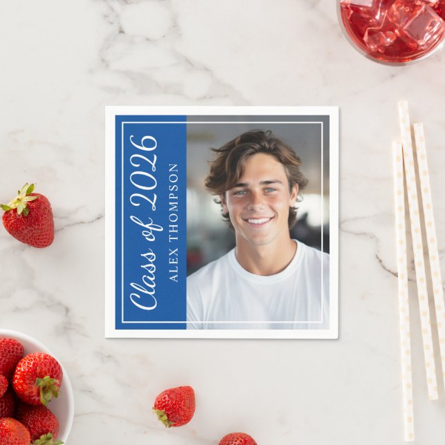 Serviette En Papier Classe de 2025 Royal Blue Graduation Party Photo (En situation)