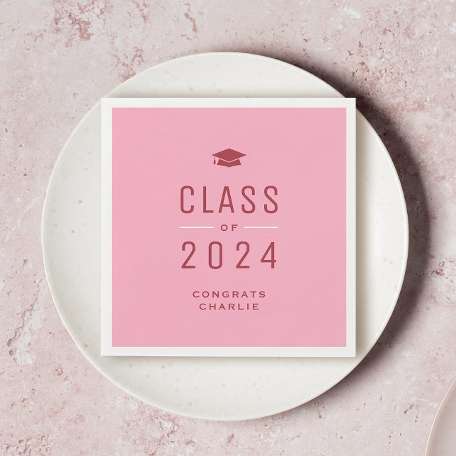 Serviette En Papier Classe de Typographie moderne rose de 2024 (Pink Modern Typography Class of 2024 Graduation Napkins)