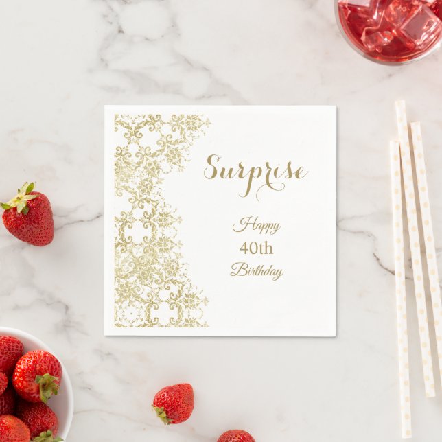 Serviette En Papier Classy Gold Damask 40th Birthday Surprise (En situation)