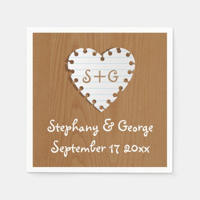Serviette En Papier Coeur de papier sur bois avec mariage monogramme (Devant)