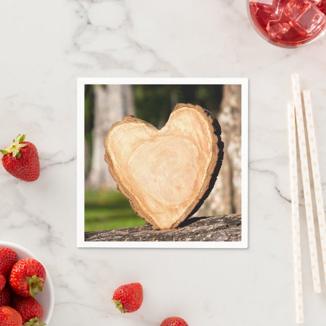 Serviette En Papier coeur en bois (En situation)