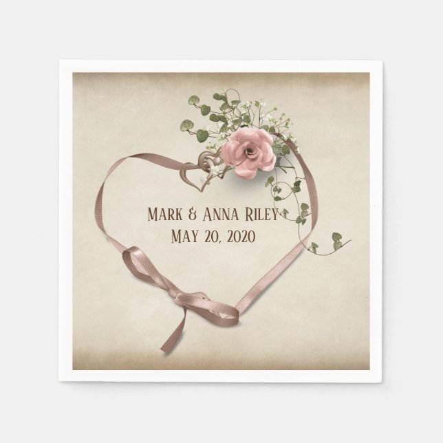 Serviette En Papier Coeur ruban mariage avec anneaux et rose (Devant)