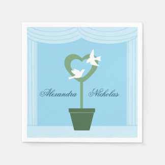Serviette En Papier Colombes blanches et serviettes topiaires de