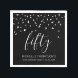 Serviette En Papier Confetti d'argent sur Black 50th Birthday Party<br><div class="desc">Aidez-les à fêter leur 50ème anniversaire dans le style avec ce design simple mais élégant, avec des confettis triangulaires faux en argent sifting down sur le mot "cinquante" en gris clair police d'écriture sur un arrière - plan noir. Personnalisez-le avec le nom de l'honoré dans la police gris clair sans...</div>