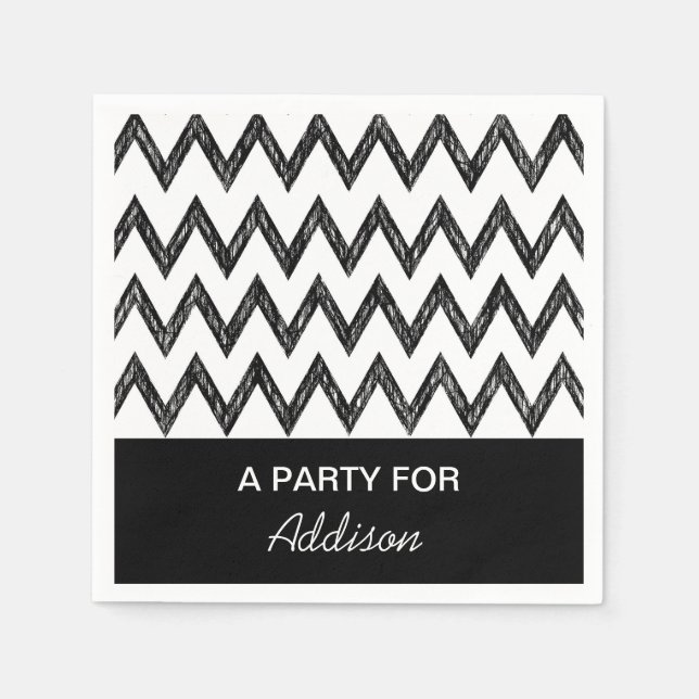 Serviette En Papier Crayon Tendance Noir et Blanc Chevron Avec Nom (Devant)