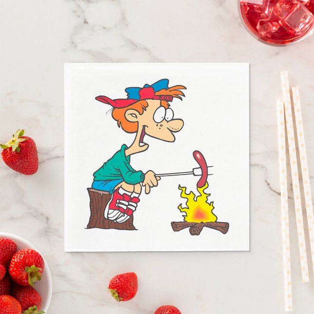 Serviette En Papier Cuisine Sur Un Feu De Campagne (Créateur téléchargé)