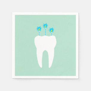 Serviette En Papier Dent de célébration avec des bougies