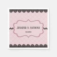 Dentelle noire sur Soft Pink Mariage personnalisé