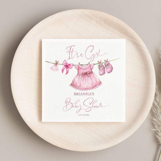 Serviette En Papier Des vêtements roses preppy sur une ligne baby show (Preppy pink clothes on a line girls baby shower personalized printed napkins table decor)