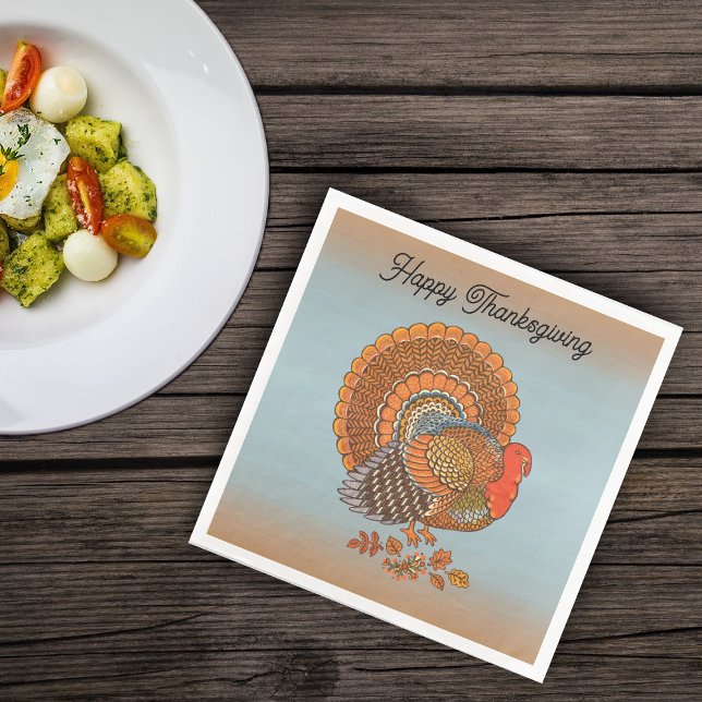 Serviette En Papier Dinde mâle de Thanksgiving Queue épanouie Bleu Ora (Male Turkey fanned tail Autumn leaves on blue burnt orange Thanksgiving paper napkins.)