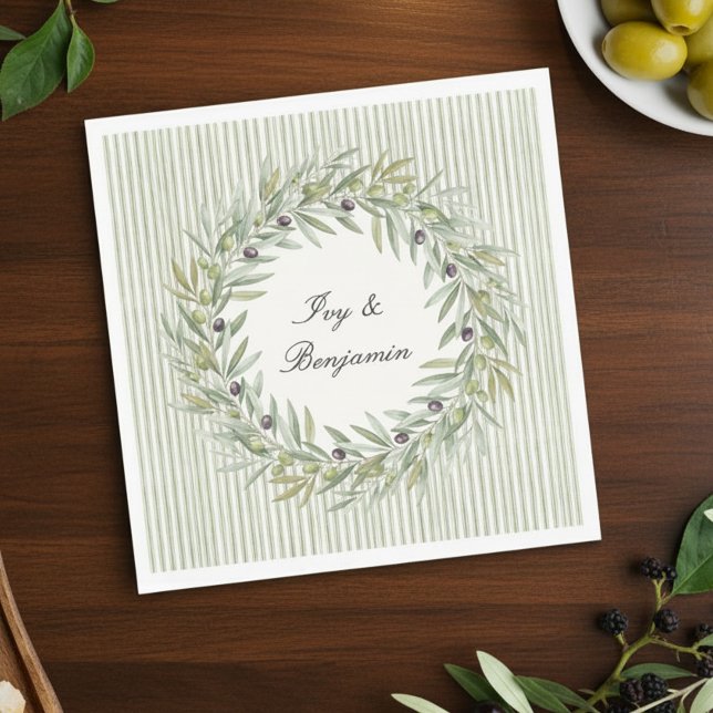Serviette En Papier Dîner de répétition à rayures vert olive toscan (Bride and Groom napkins with olive wreath and green ticking stripe by Darling & May)