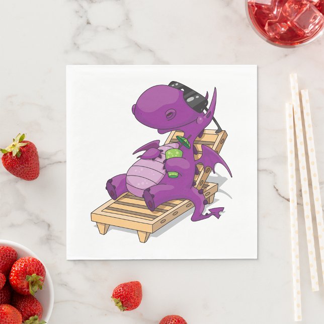 Serviette En Papier Dragon Violet Se Relaxant Sur Chaise De Deck (Créateur téléchargé)
